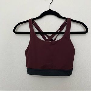Nike burgundy double lined bust sports bra strappy back sz.M